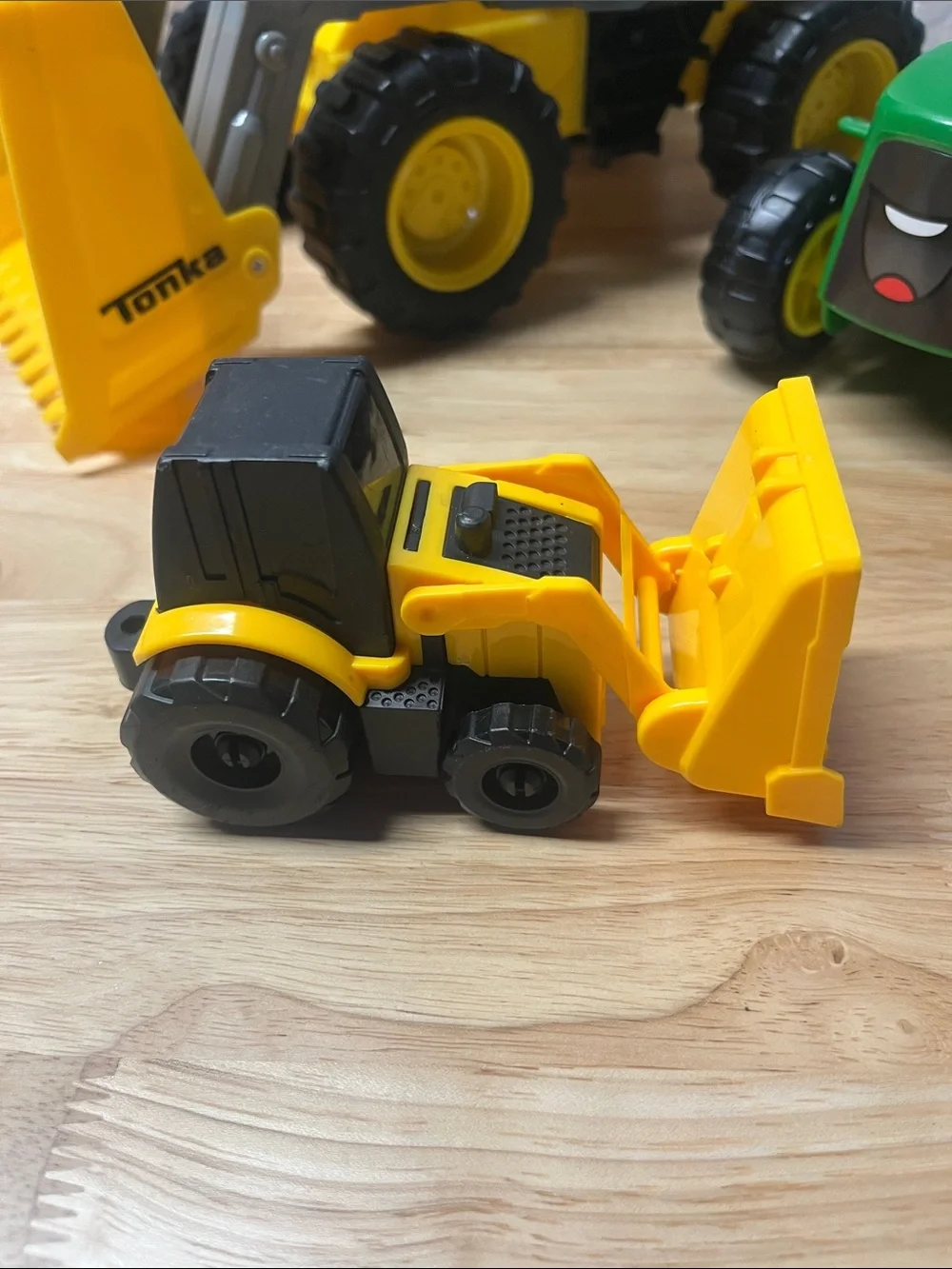 Tonka & John Deere Toy Construction Vehicle Lot Front Loader Tractor Toddler